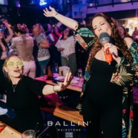 Pop Icons, Legends & Divas Bottomless Brunch