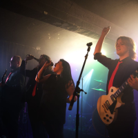 Emo Vs Nu Metal Live