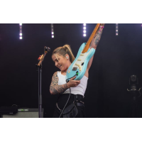 Lucy Spraggan [Acoustic Duo]